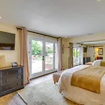 Santa Barbara Vacation Rental With Pool And Hot Tub!