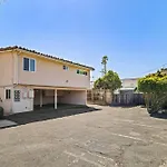 Funk Zone Apartment Walking Distance To The Beach
