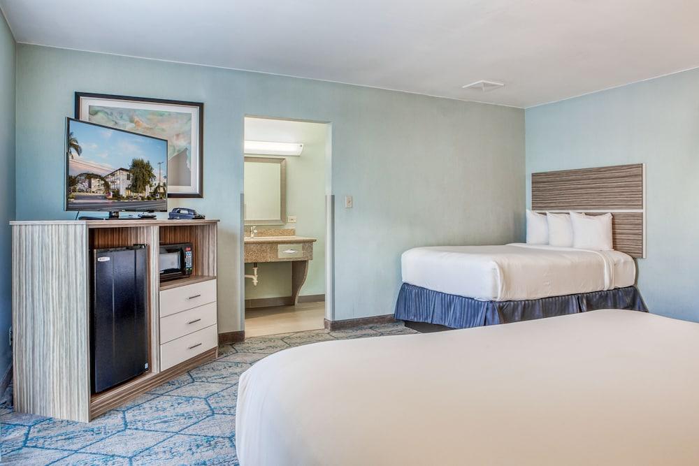 Avania Of Hotel