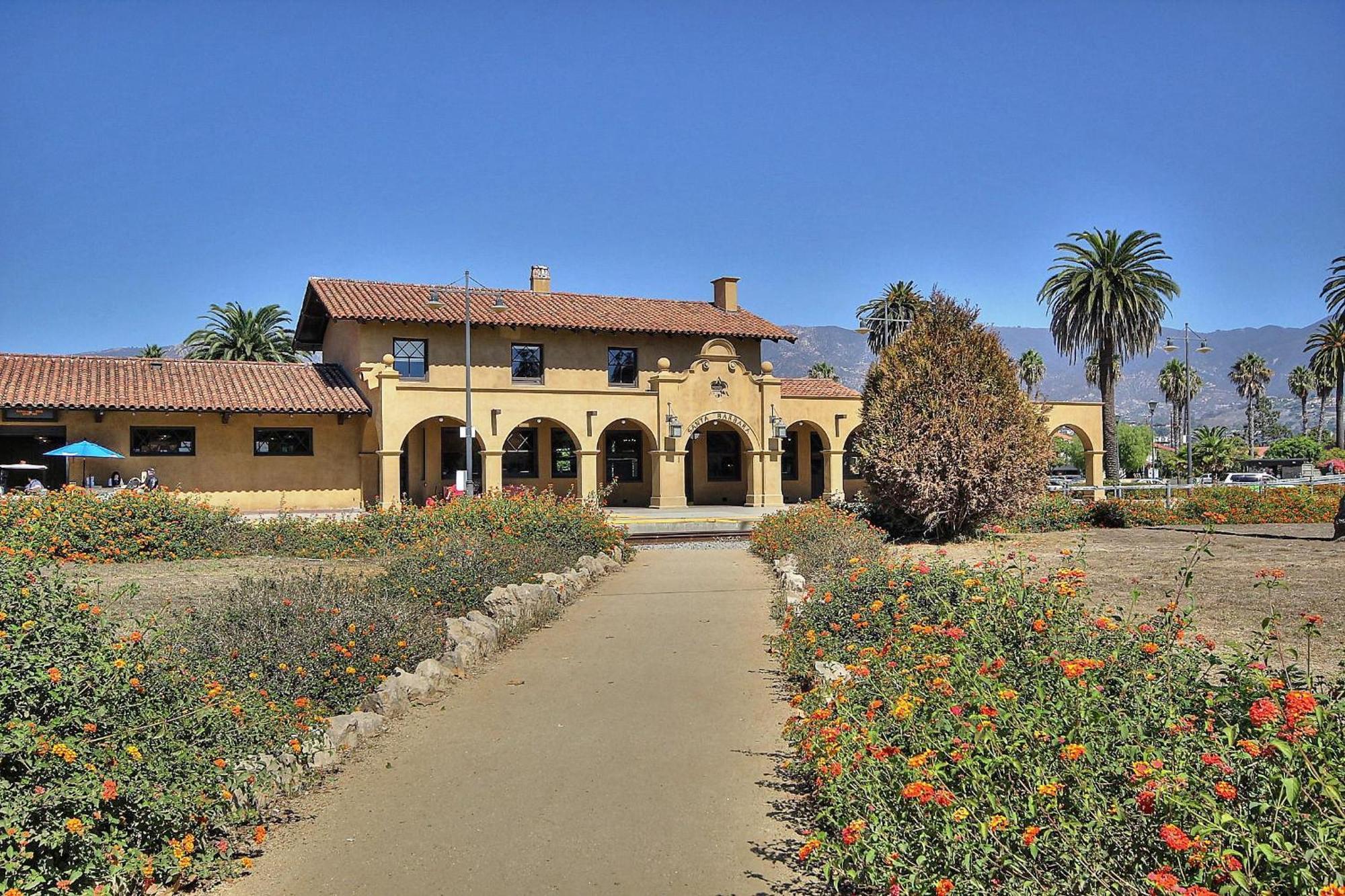 Holiday home West 1 & 2 Santa Barbara