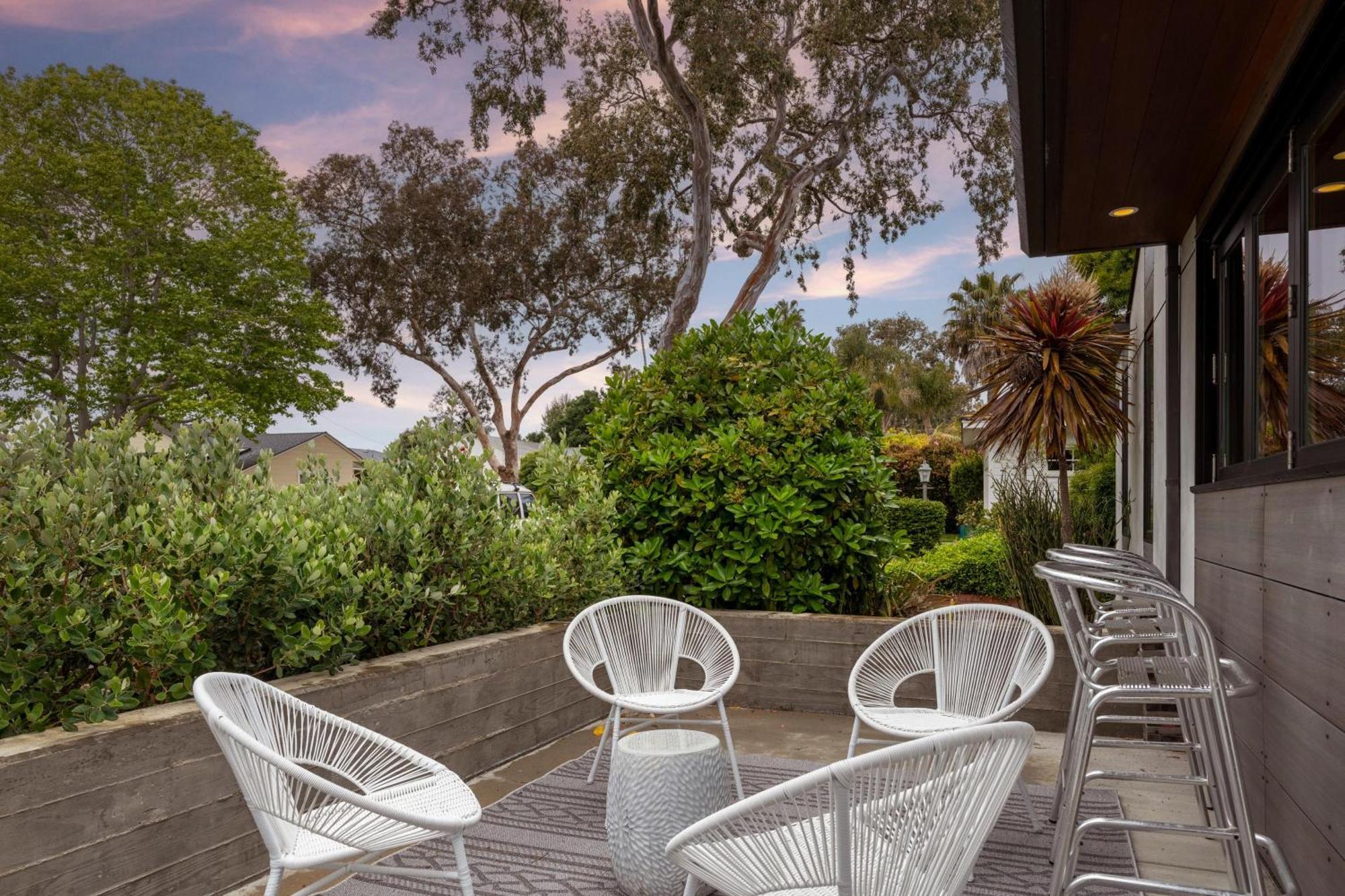 Modern Sea Escape Holiday home Santa Barbara