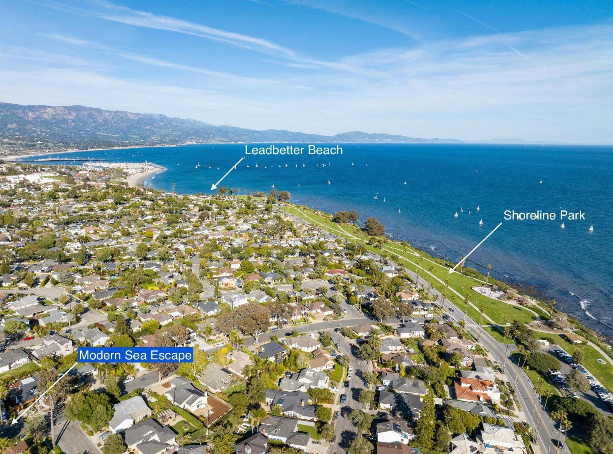Holiday home Modern Sea Escape Santa Barbara