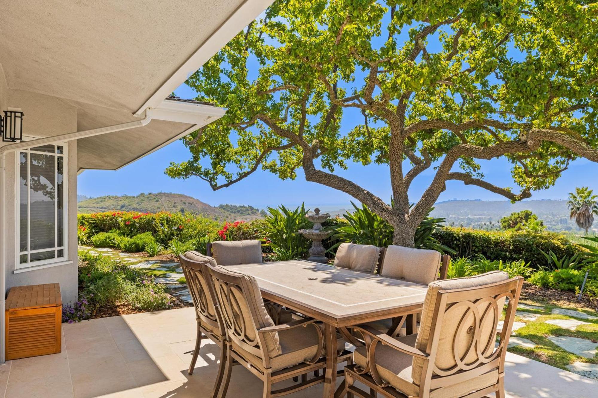 Peaceful Panorama Holiday home
