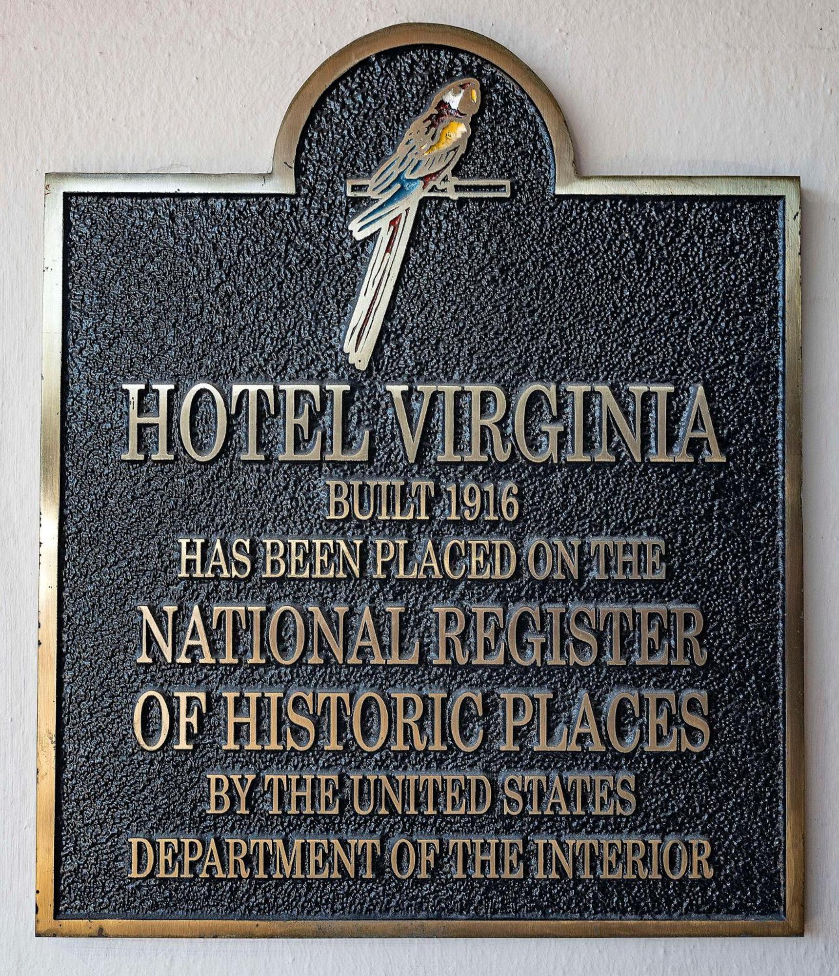 Hotel Virginia Santa Barbara, Tapestry Collection By Hilton 4*