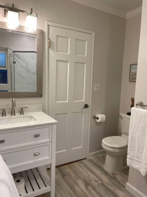 Quite Spacious, Hot Tub Near Montecito, Ev Charger Holiday home *
