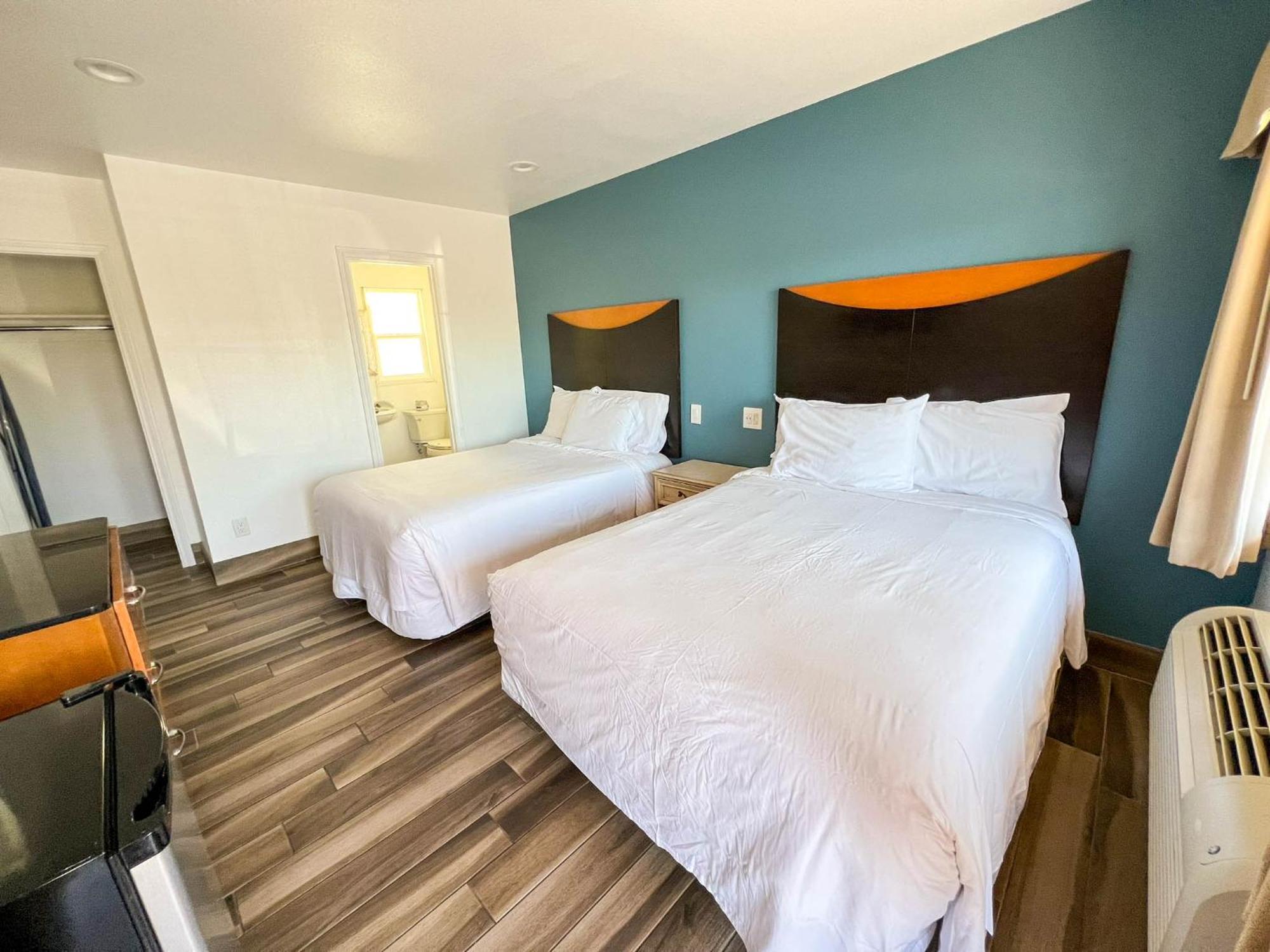 Motel Town And Country 2*