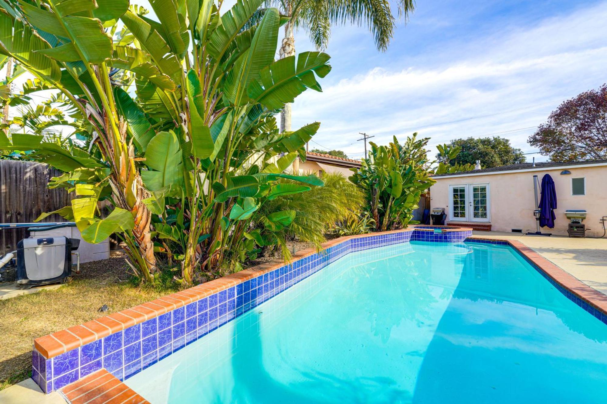 With Private Outdoor Pool! * Santa Barbara