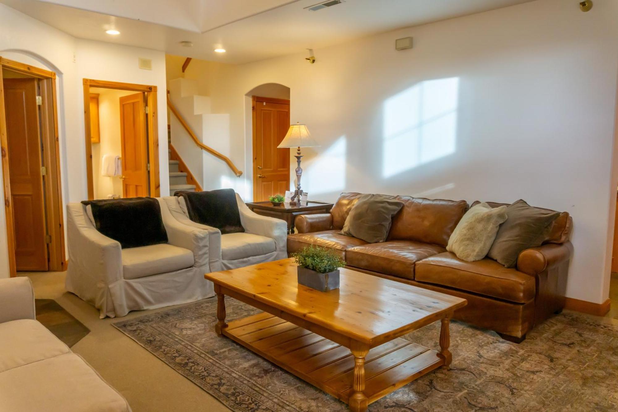 3 Bedroom 3 Bathroom Zermatt Villages 719 Holiday home
