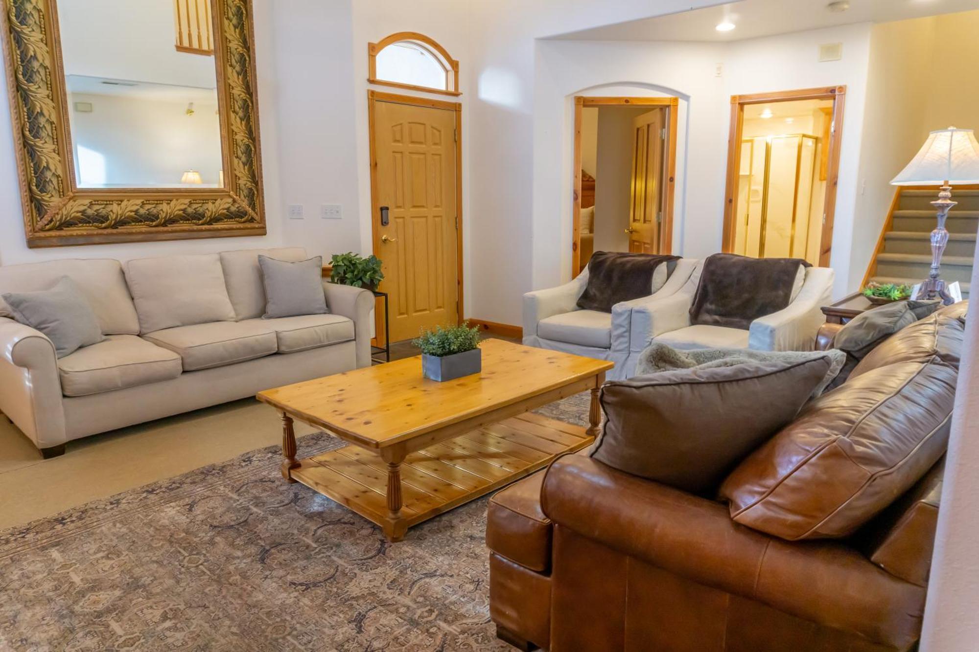 3 Bedroom 3 Bathroom Zermatt Villages 719 Holiday home