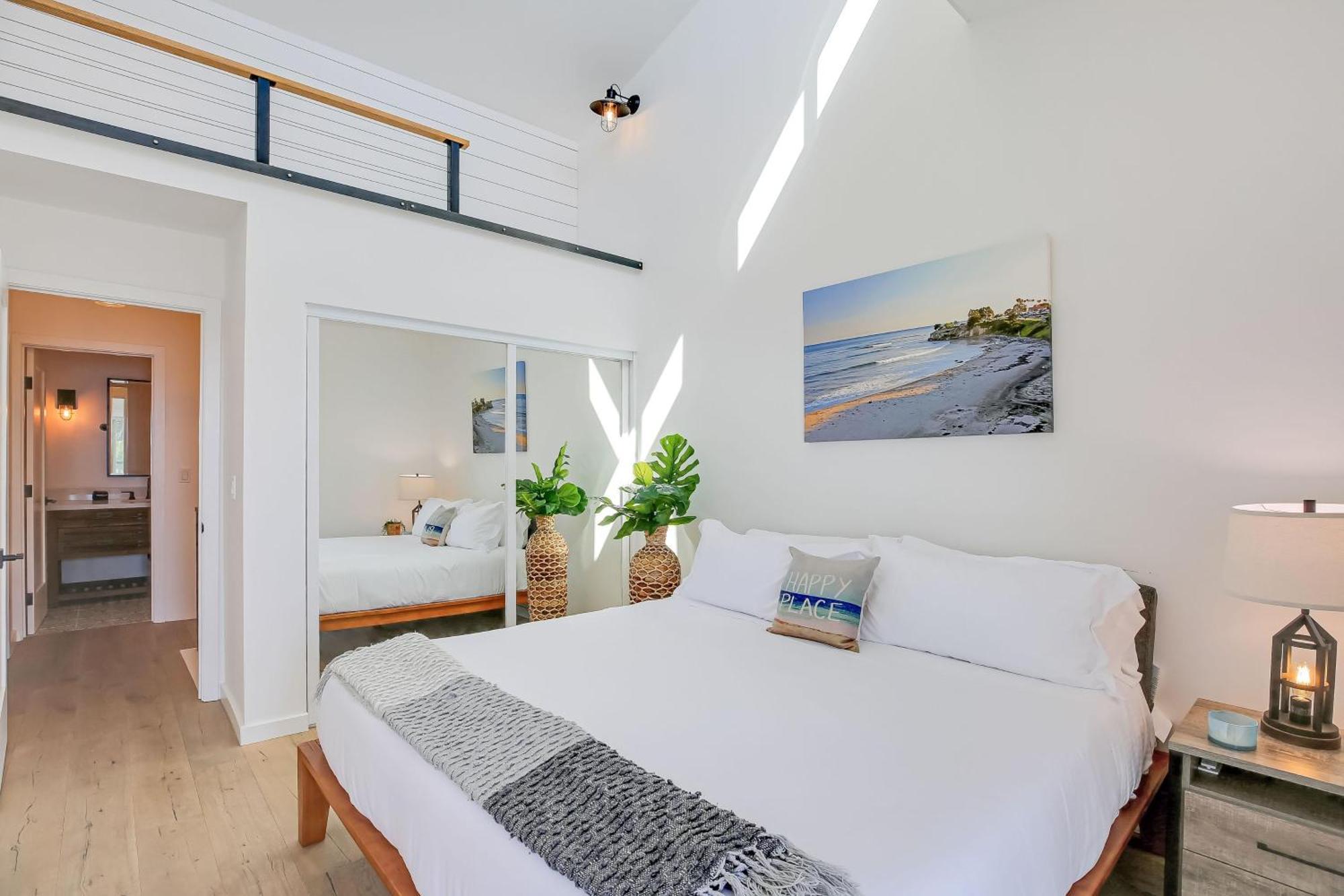 Beachfront Hideaway *