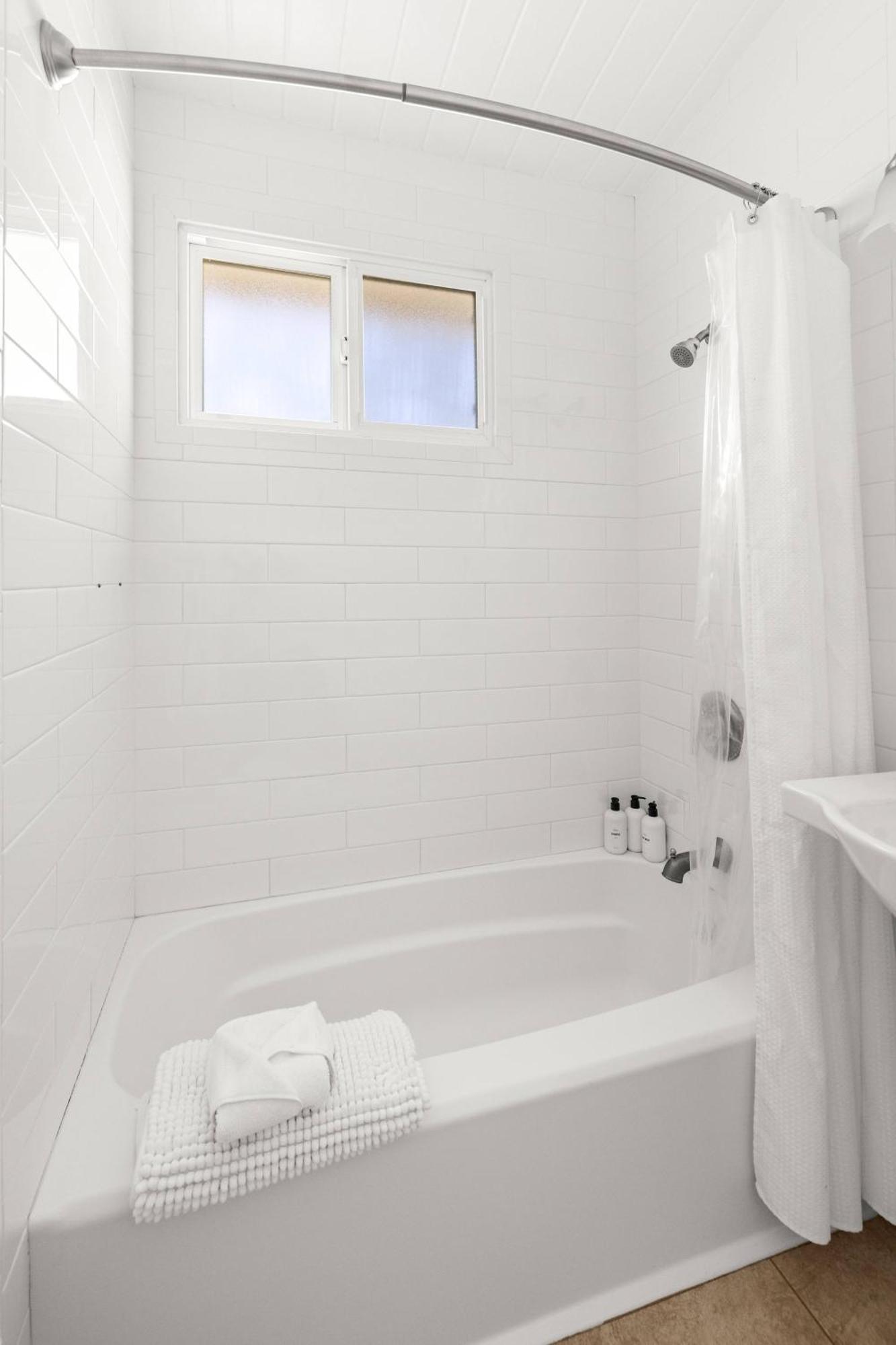 Holiday home American Riviera Oasis Close To And Downtown Santa Barbara