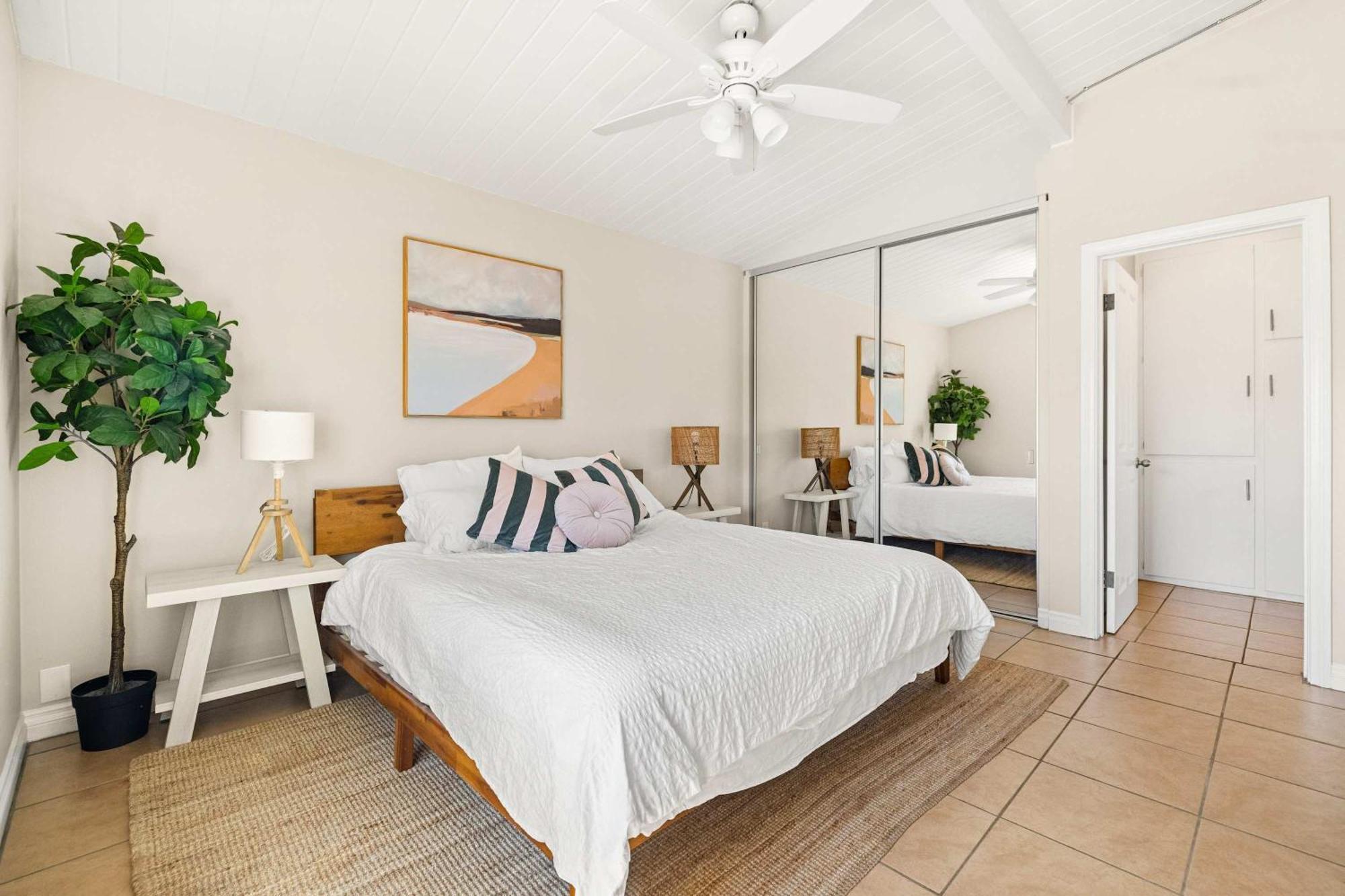 American Riviera Oasis Close To And Downtown Holiday home *