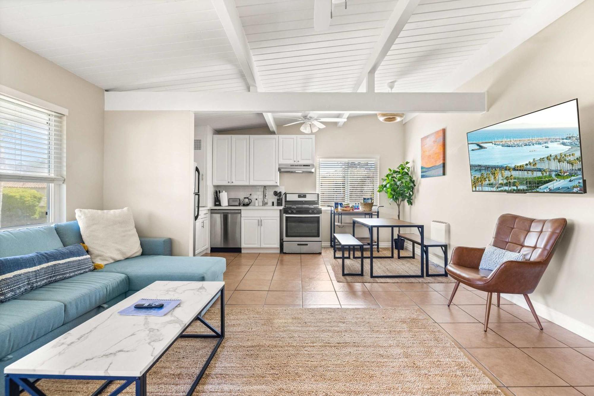 American Riviera Oasis Close To And Downtown * Santa Barbara