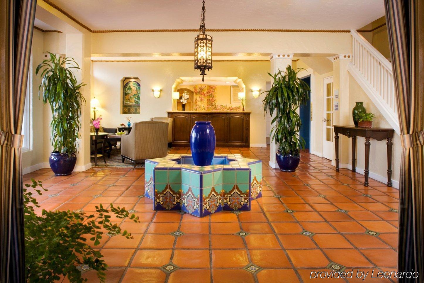 Hotel Virginia Santa Barbara, Tapestry Collection By Hilton 4*