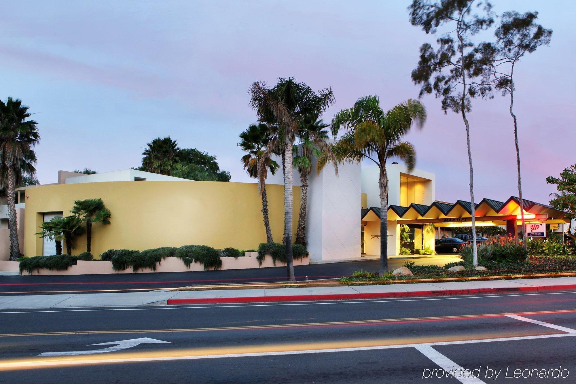 Lemon Tree Hotel