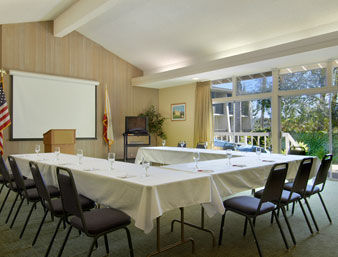 Ramada Limited Hotel Santa Barbara