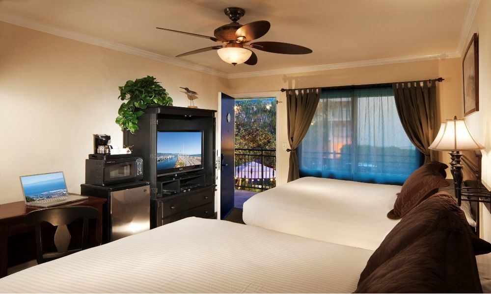 Blue Sands Inn, A Kirkwood Collection 4*
