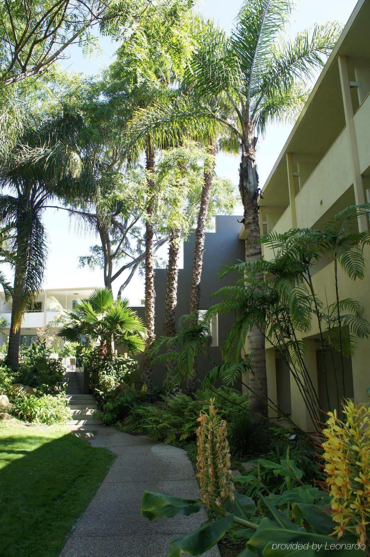 Lemon Tree Hotel