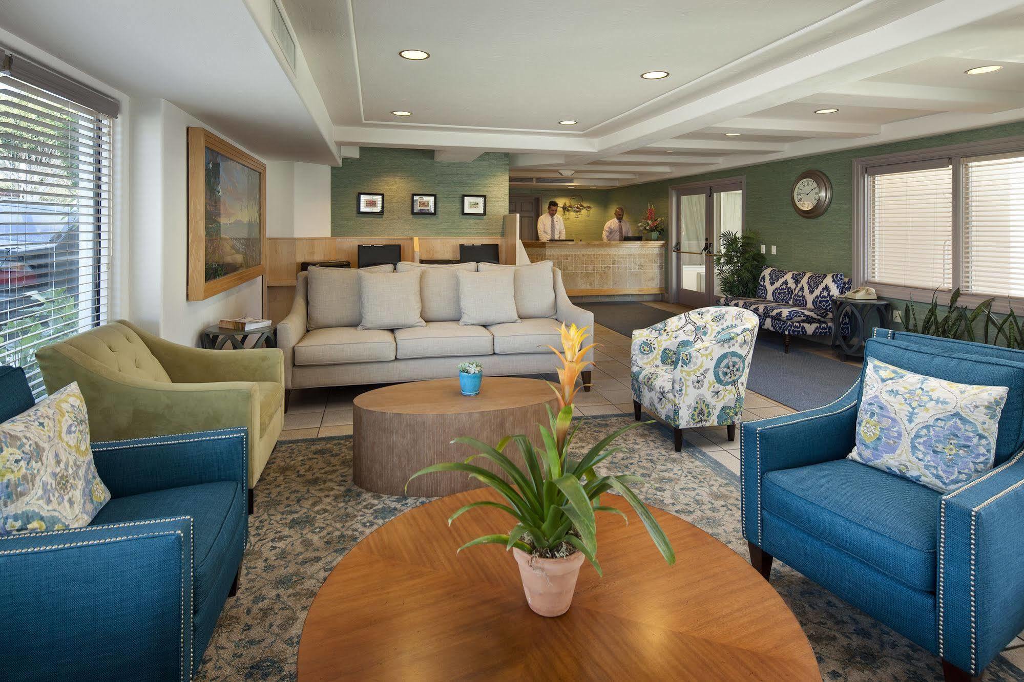 Sandpiper - 3* Santa Barbara