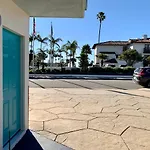 Inn At East Beach