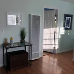 Santa Barbara Serenity Large 1-Bedroom Guest Apt.