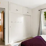 Colorful Gold Coast Getaway
