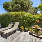 East Beach Retreats