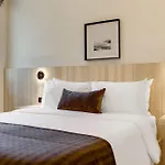 Casa De La Vina - Boutique Apartments In Downtown Santa Barbara
