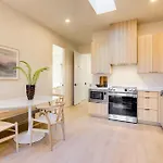 Casa De La Vina - Boutique Apartments In Downtown Santa Barbara