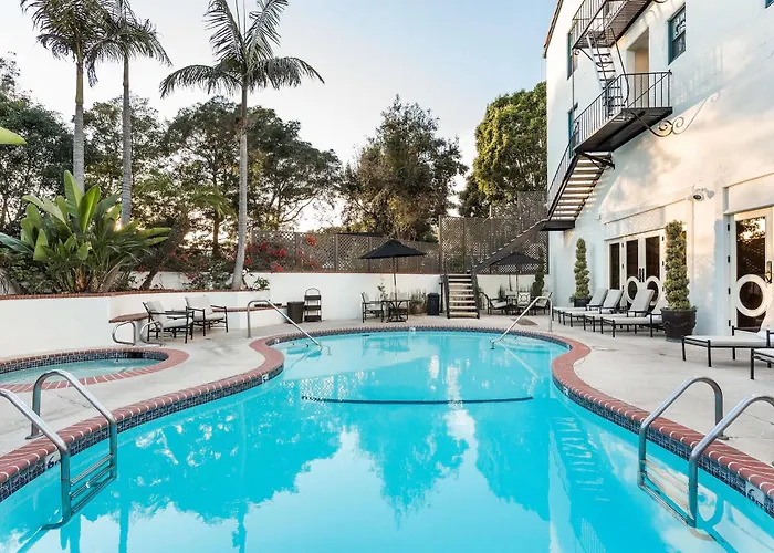 Montecito Inn