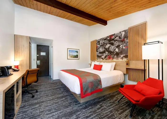 Ramada By Wyndham Santa Barbara