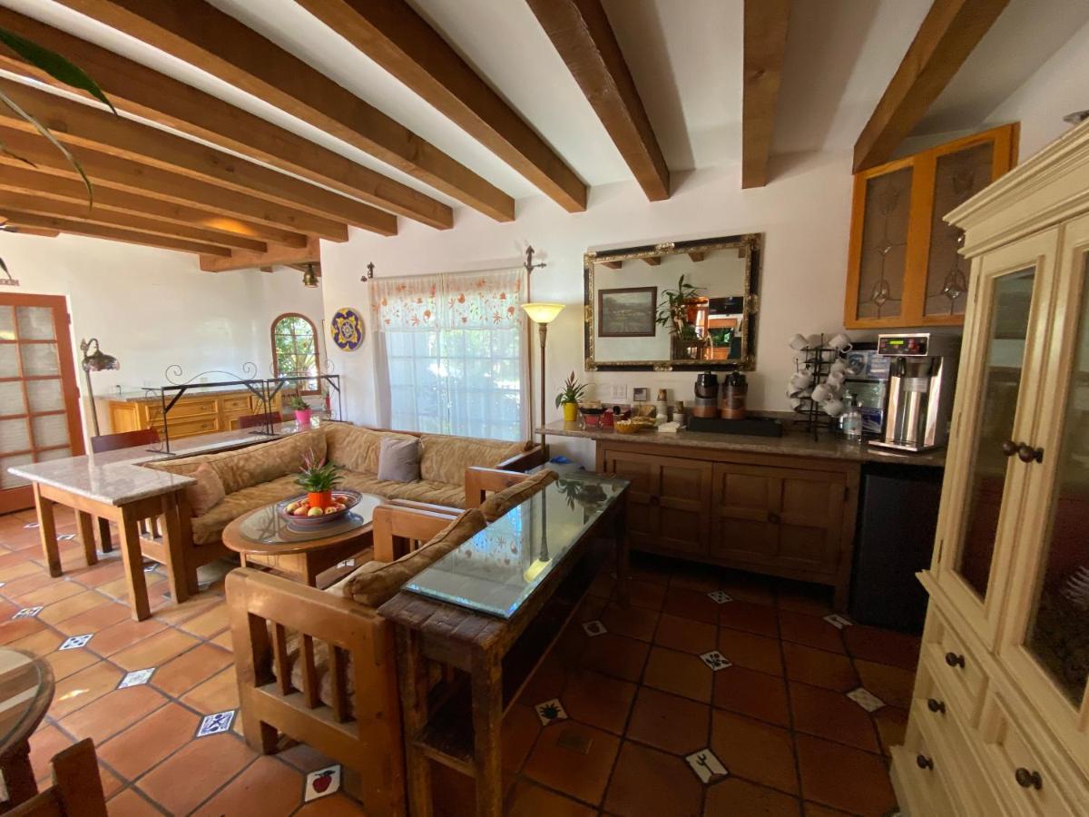 Hotel Rosa Santa Barbara