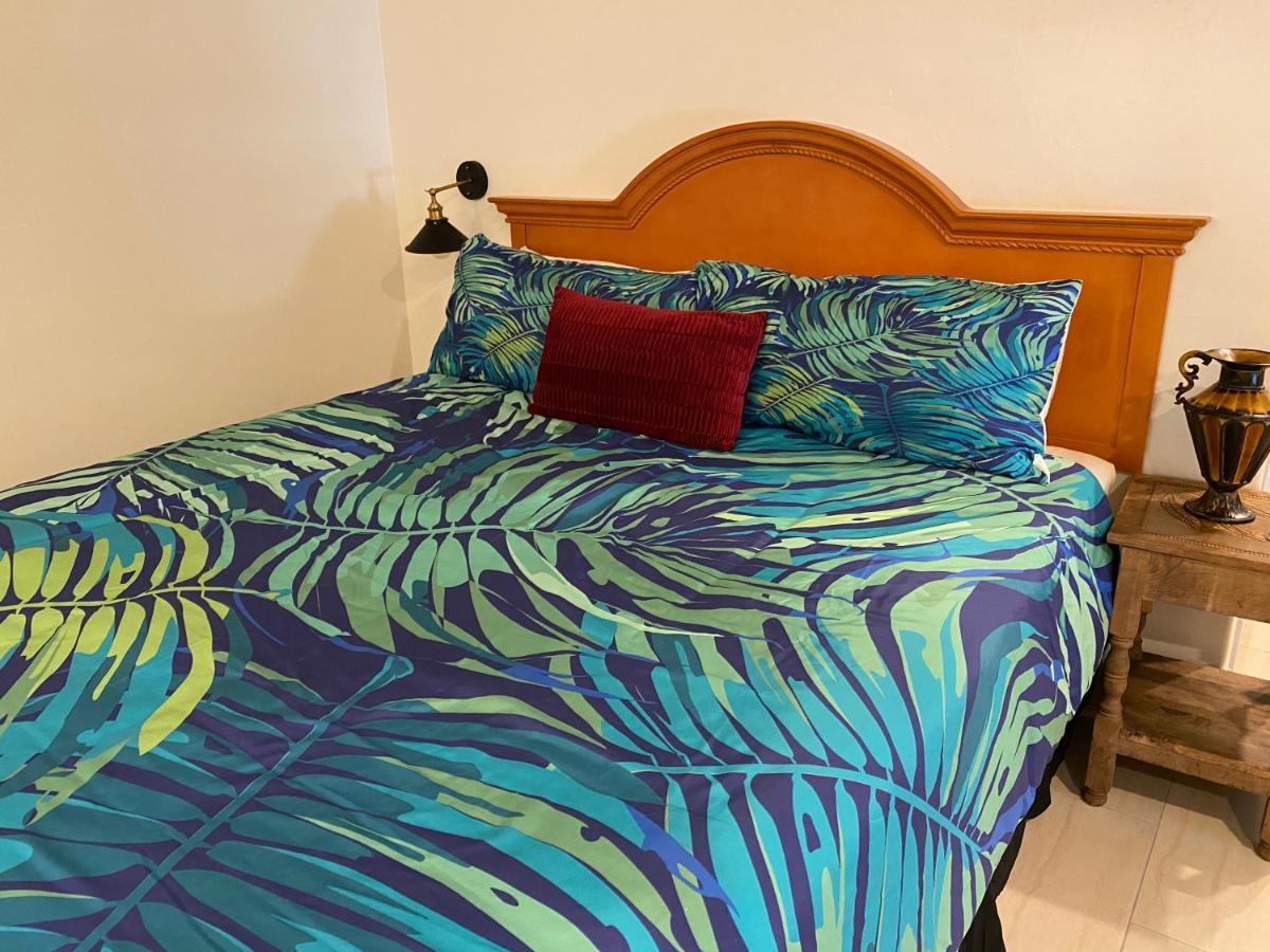 Rosa Hotel Santa Barbara