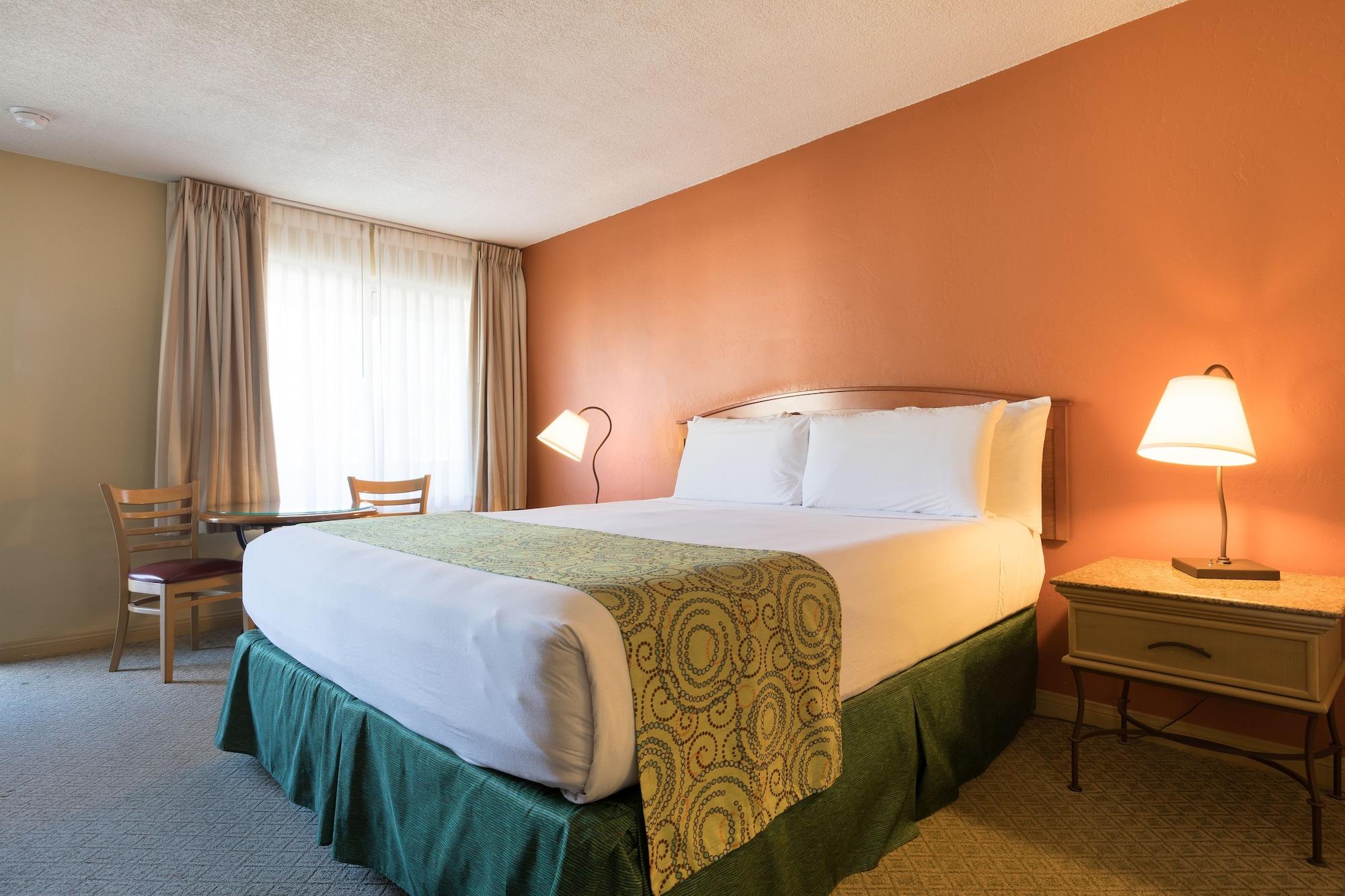 Sandpiper - Hotel Santa Barbara