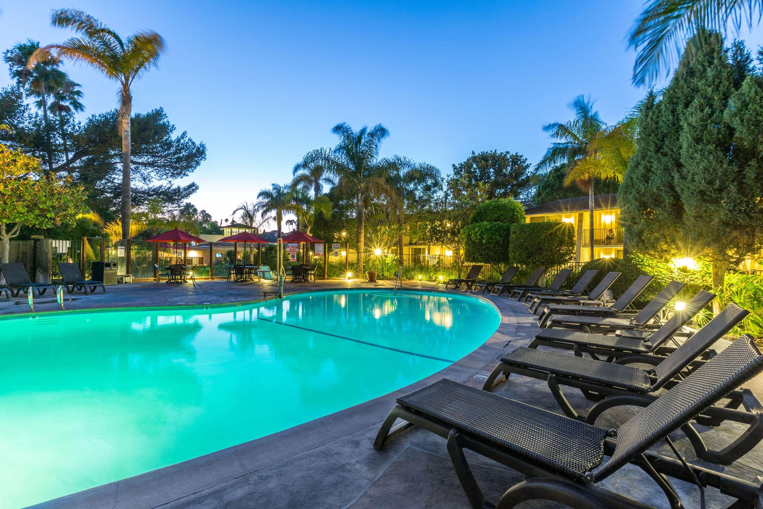 Ramada By Wyndham