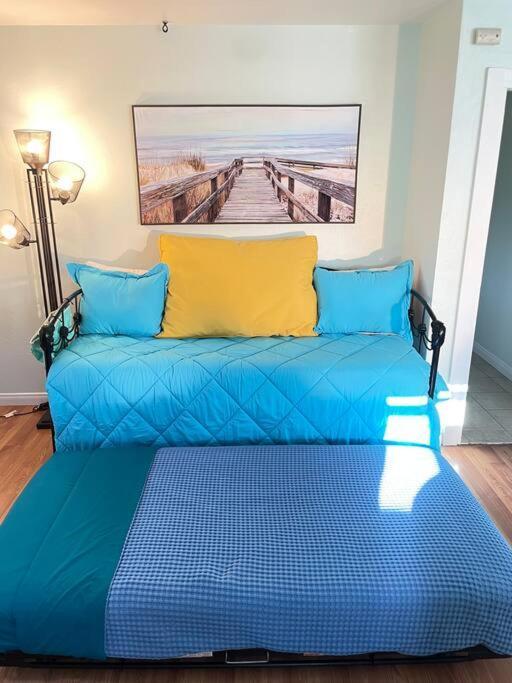 Apartment Serenity Large 1-bedroom Guest Apt. Santa Barbara