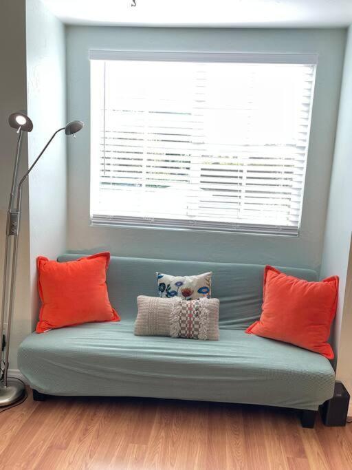 Serenity Large 1-bedroom Guest Apt.