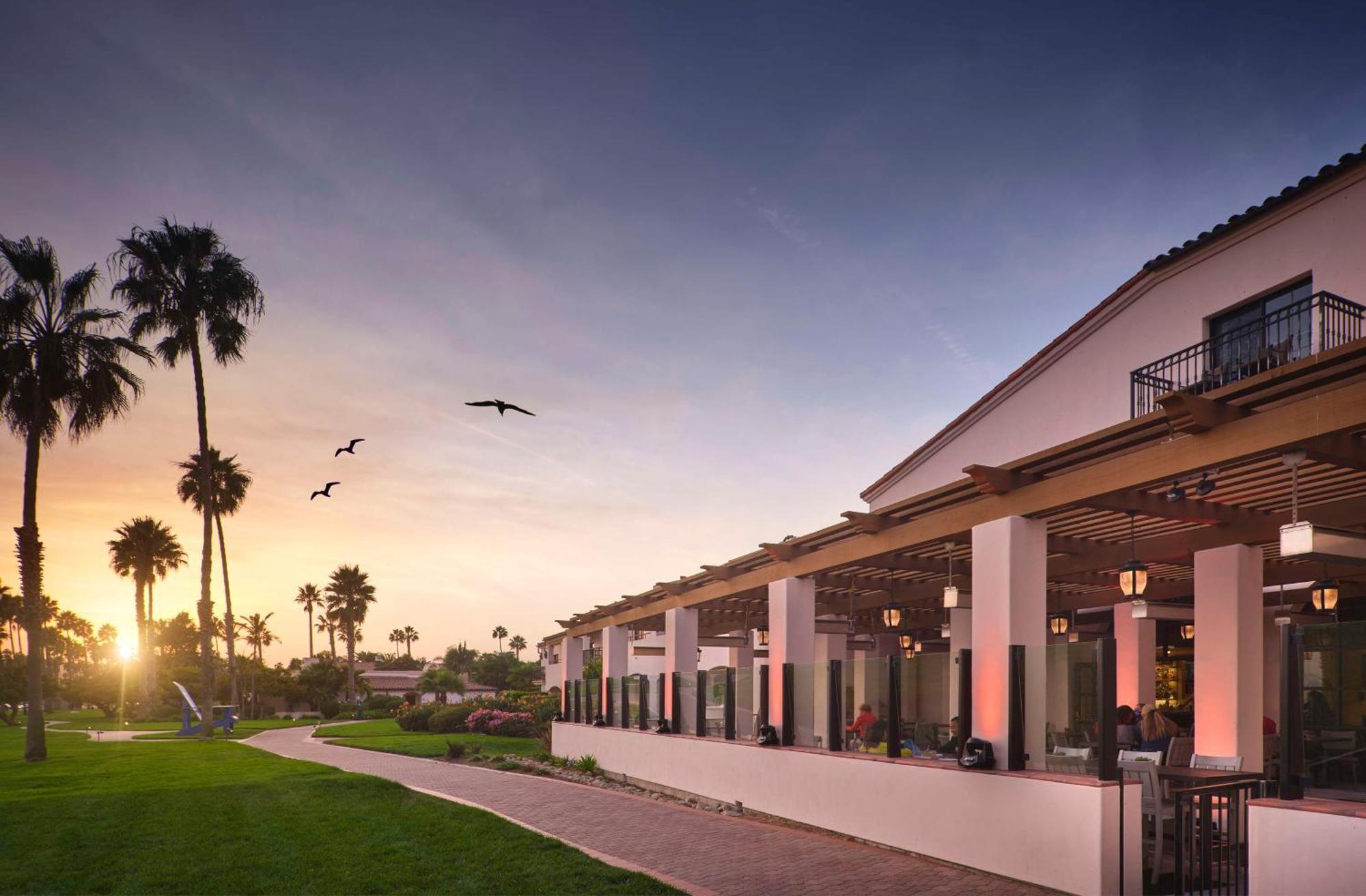 Resort Hilton Beachfront