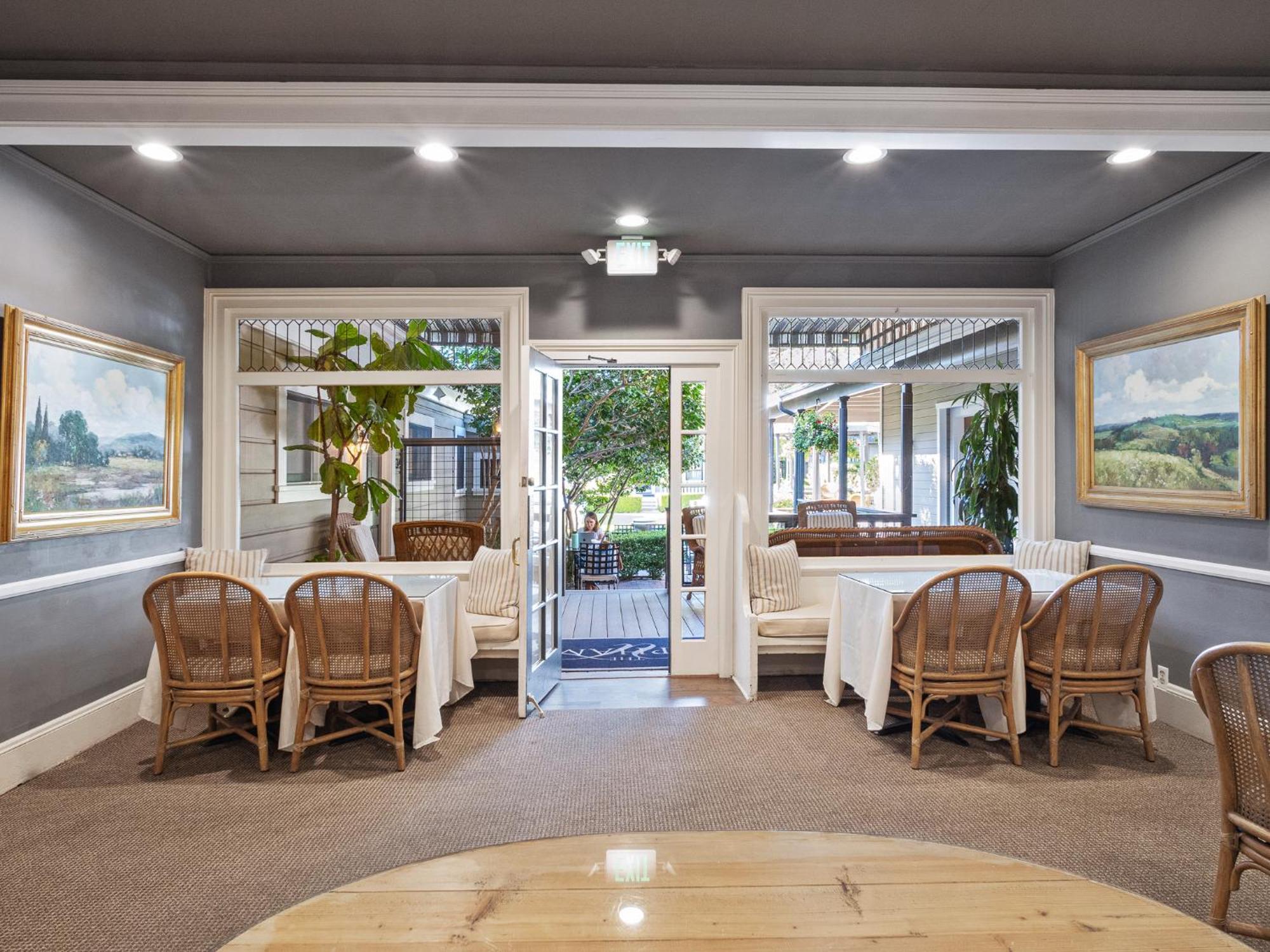 The Upham 3*