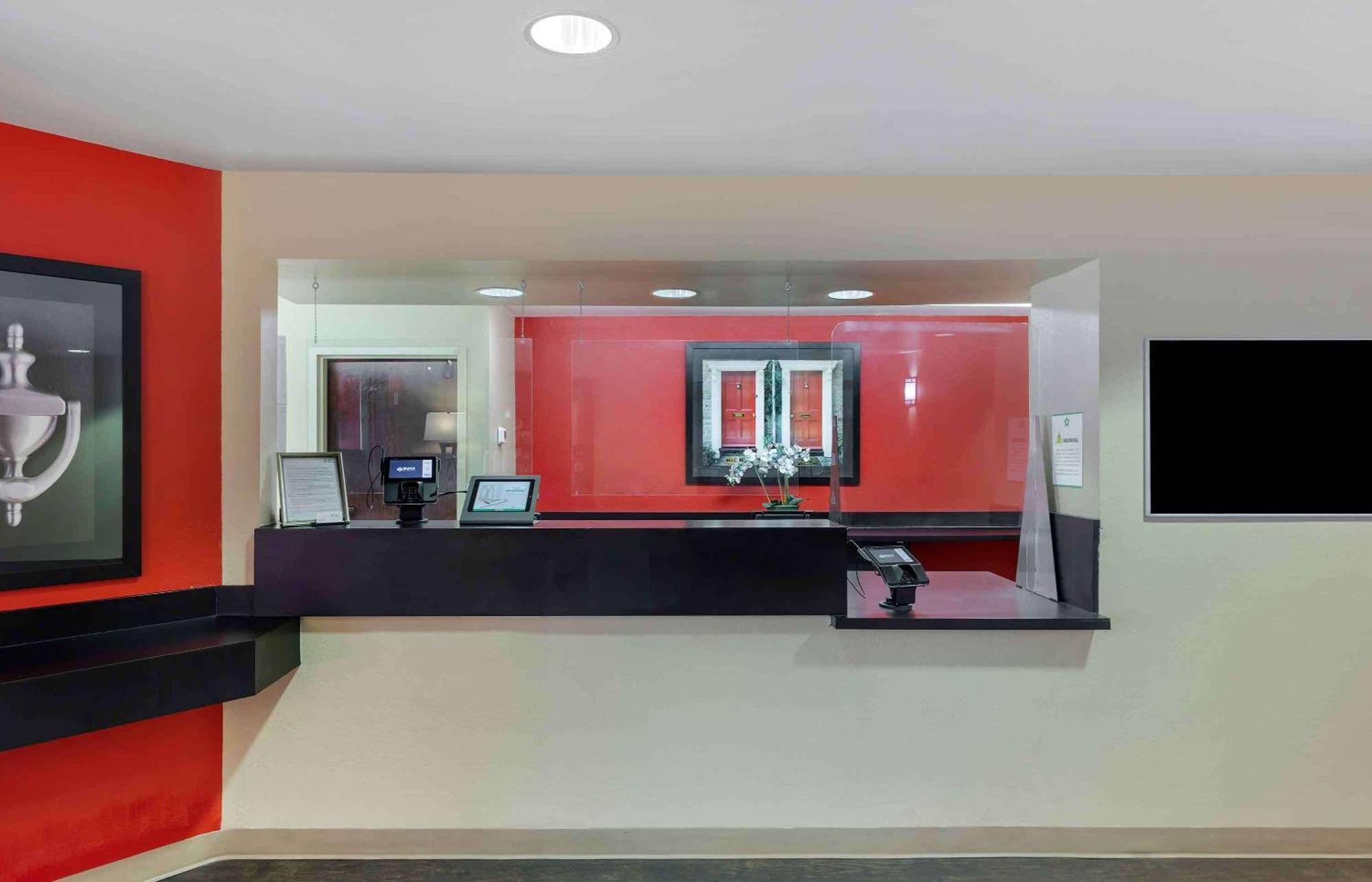 Hotel Extended America - Santa Barbara - Calle Real Goleta