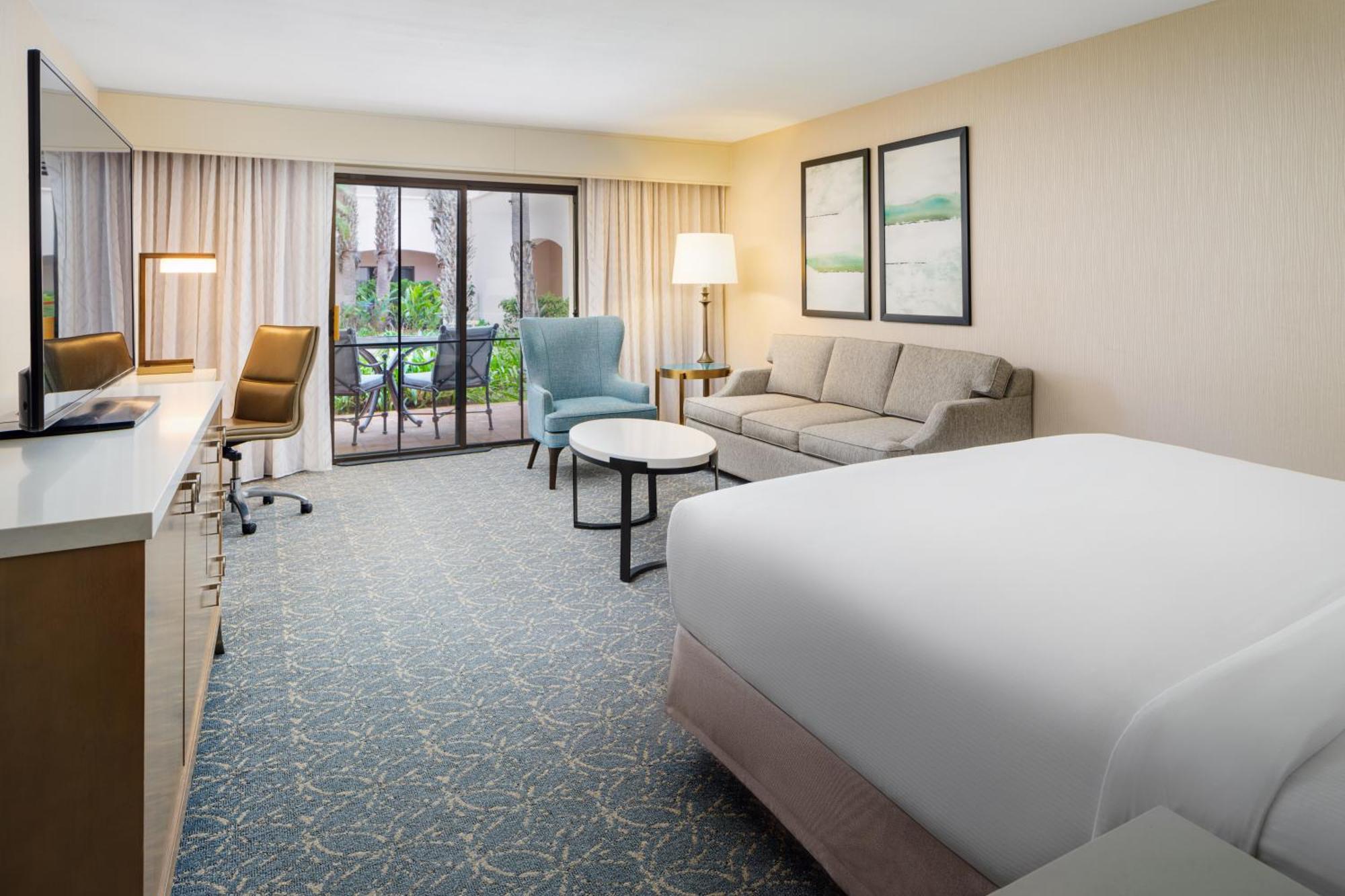 Hilton Beachfront 4* Santa Barbara
