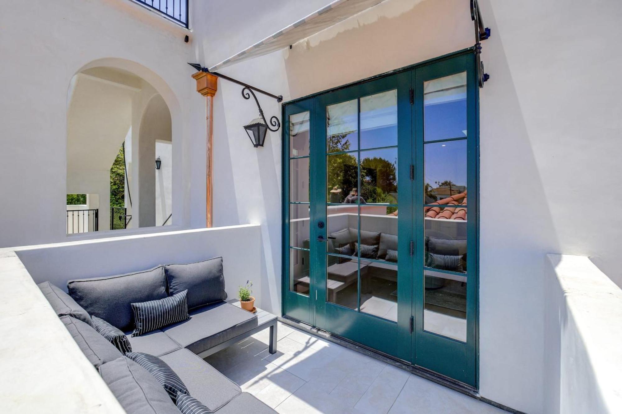 Casa De La Vina - Boutique In Downtown Apartment *