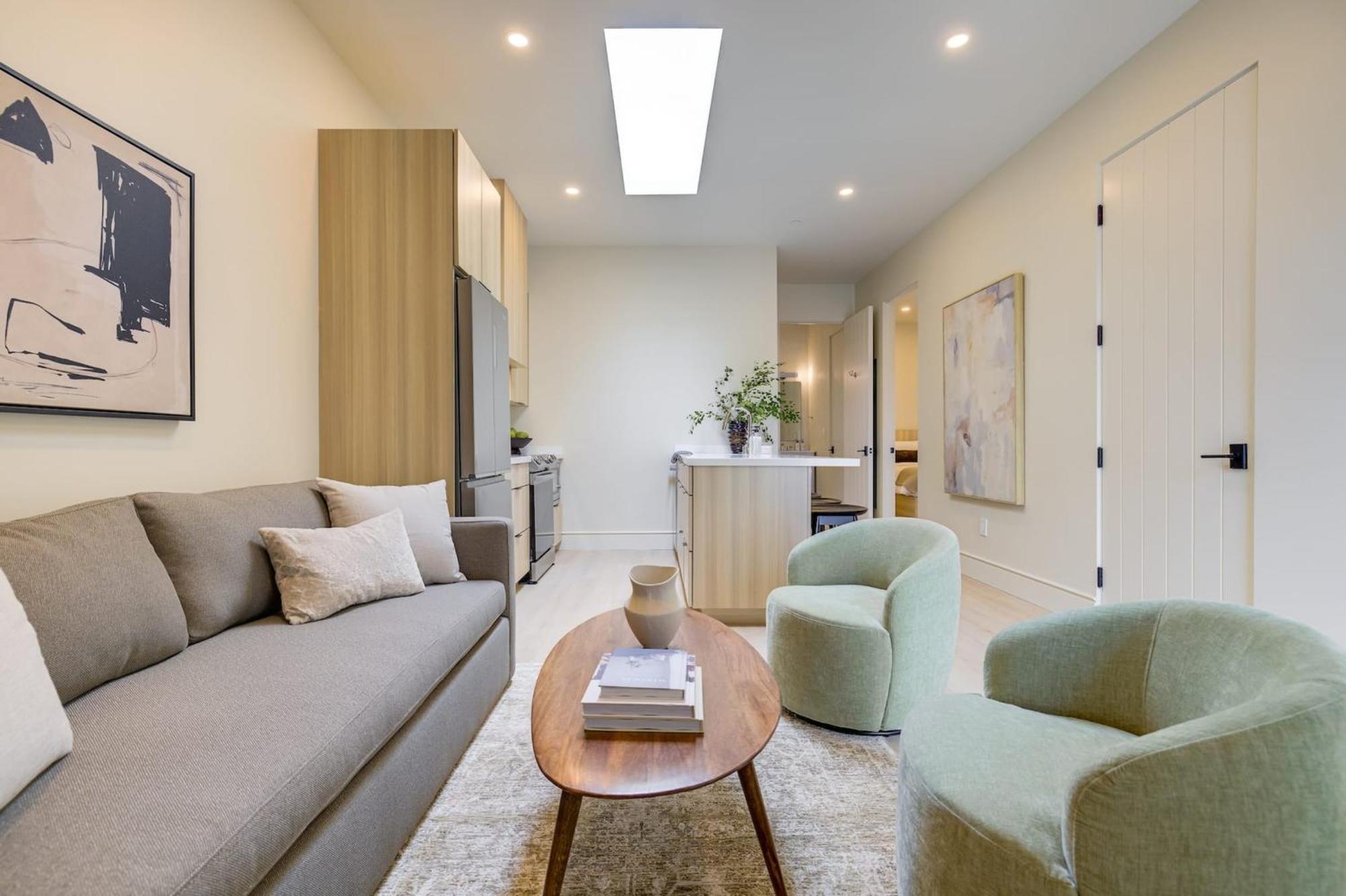 Casa De La Vina - Boutique In Downtown Apartment