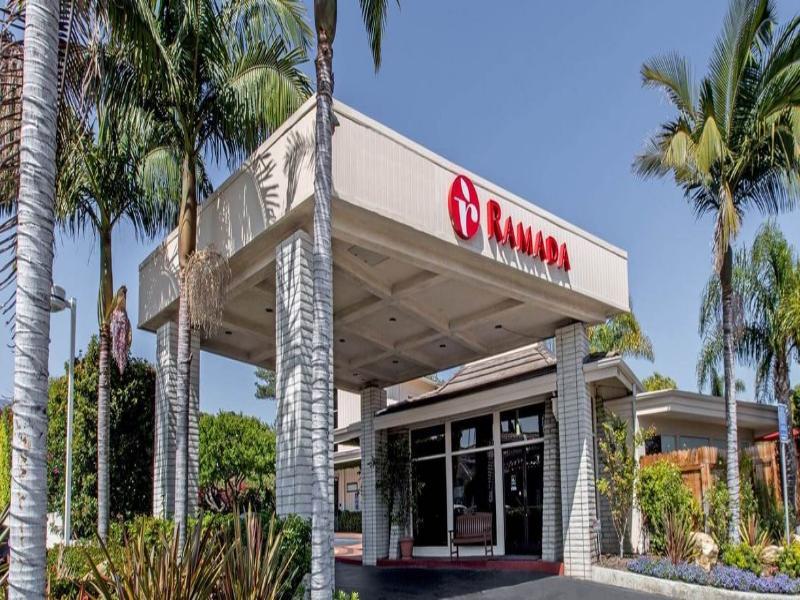 Ramada By Wyndham 3*