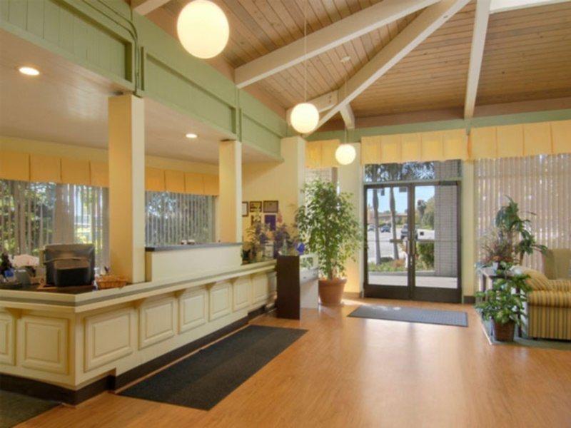 Ramada By Wyndham