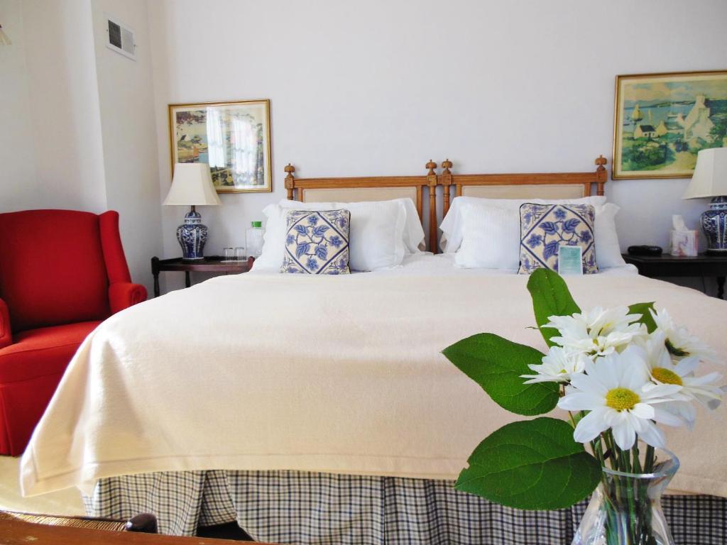 Inn Country House Santa Barbara