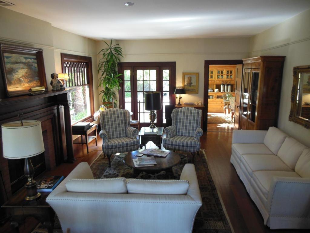 Country House 3*