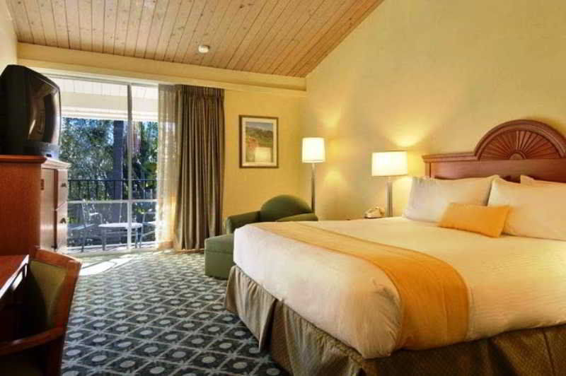 Ramada By Wyndham Hotel