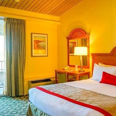 Hotel Ramada By Wyndham 3*