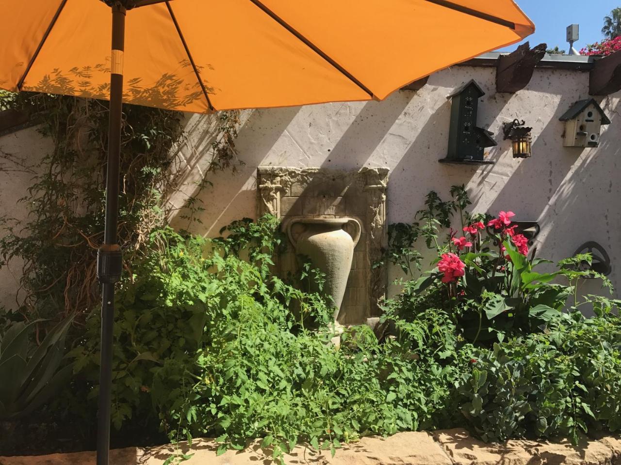 Rosa 4* Santa Barbara